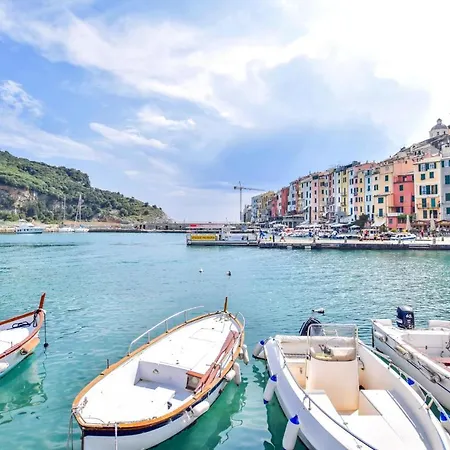 Awesome In With Kitchen Apartment La Spezia